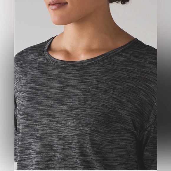 Lululemkn Run Ut Out Tee - Heathered Black - Picture 4 of 4